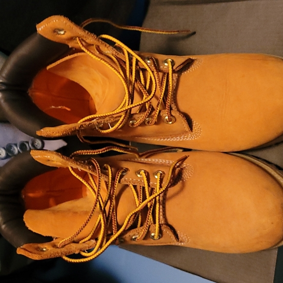 Mens timberlands boots - Picture 2 of 4